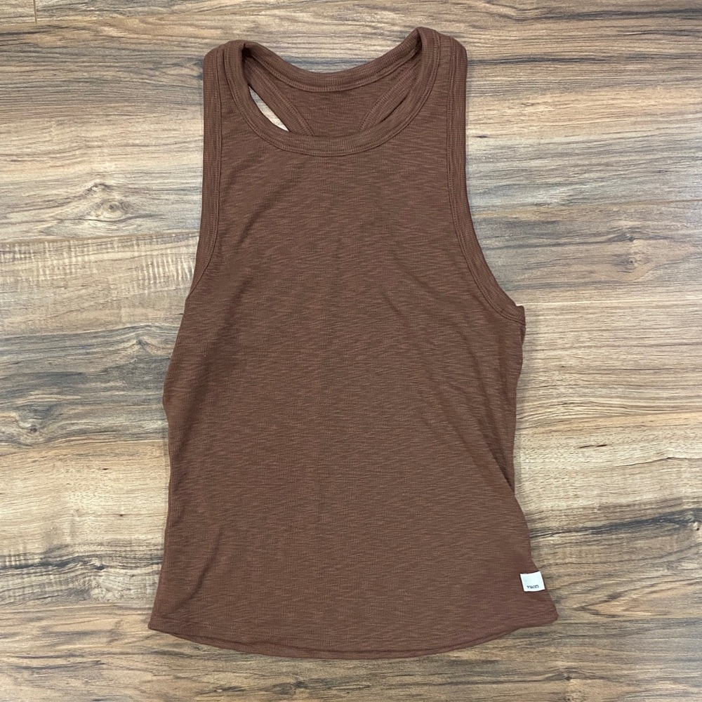 Vuori Sunrise High Neck, Hazelnut, Size Small